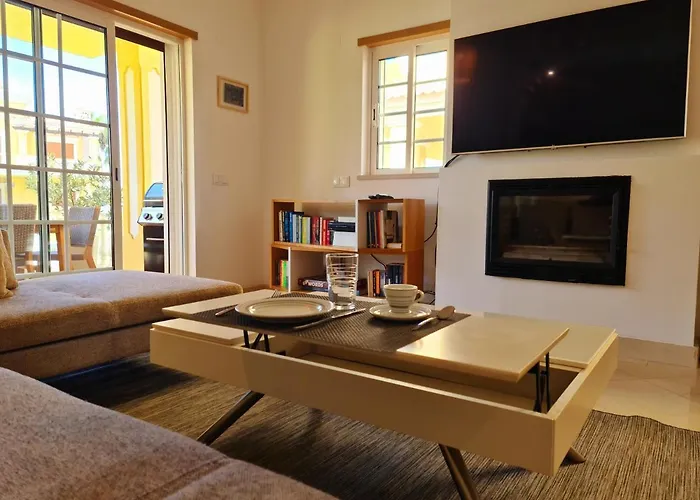 Willa Homefield Gardens By Hnm