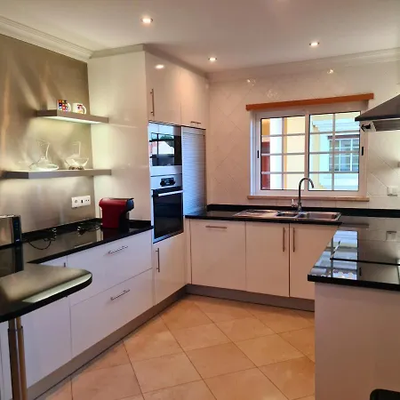 Homefield Gardens By Hnm * Conceicao (Faro)